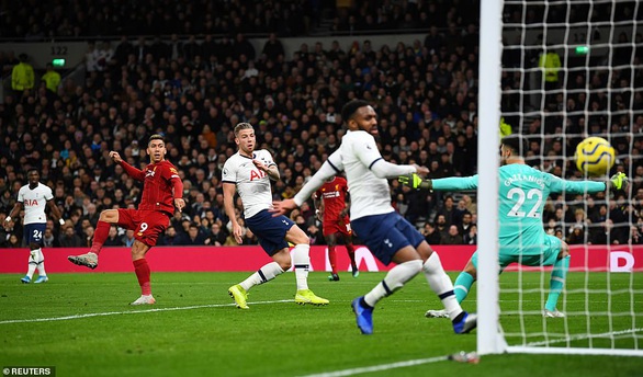 Dứt điểm kém, Tottenham ‘phơi áo’ trước Liverpool trên sân nhà - Ảnh 1. Dứt điểm kém, Tottenham ‘phơi áo’ trước Liverpool trên sân nhà - Ảnh 1.