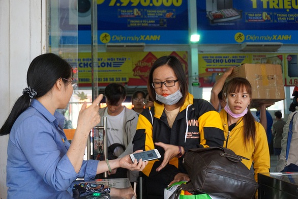 Trạm thu phí phải xả trạm giải cứu kẹt xe cho TP.HCM dịp Tết Nguyên đán - Ảnh 3. Trạm thu phí phải xả trạm giải cứu kẹt xe cho TP.HCM dịp Tết Nguyên đán - Ảnh 3.