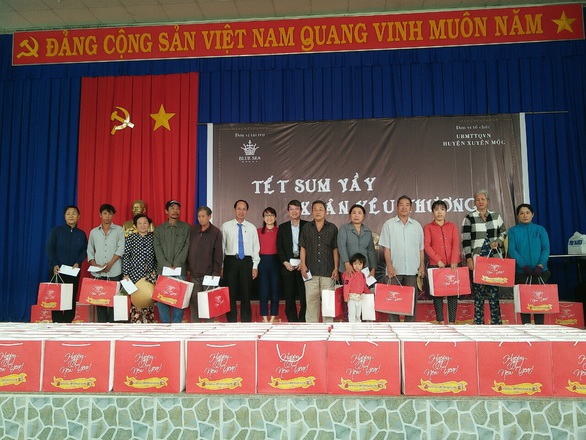 Blue Sea Group trao quà Tết cho các hộ nghèo huyện Xuyên Mộc - Ảnh 1. Blue Sea Group trao quà Tết cho các hộ nghèo huyện Xuyên Mộc - Ảnh 1.