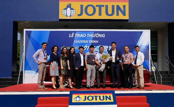 Về nhà mới với Camry - Thành công trước thềm năm mới của sơn Jotun - Ảnh 4. Về nhà mới với Camry - Thành công trước thềm năm mới của sơn Jotun - Ảnh 4.
