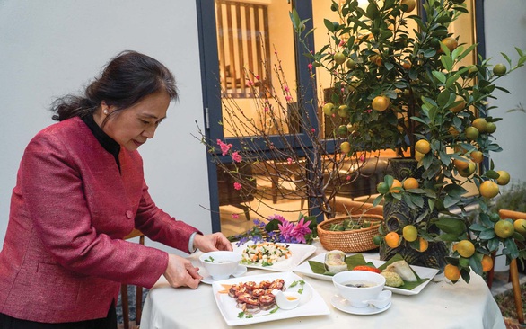 Bò kim tiền, ốc nấu thả, xào hạnh nhân... món thất truyền của Tết - Ảnh 1. Bò kim tiền, ốc nấu thả, xào hạnh nhân... món thất truyền của Tết - Ảnh 1.