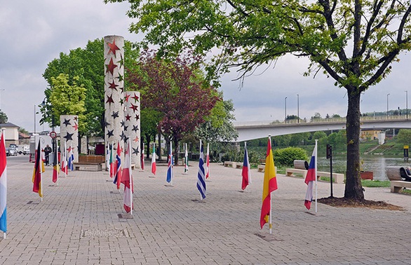 Tour Thụy Sĩ, Pháp, Luxembourg, Hà Lan chỉ từ 18.890.000 VND - Ảnh 2. Tour Thụy Sĩ, Pháp, Luxembourg, Hà Lan chỉ từ 18.890.000 VND - Ảnh 2.