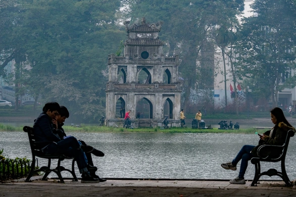 Miền Bắc đón giao thừa với mưa rào, rét đậm, rét hại - Ảnh 1. Miền Bắc đón giao thừa với mưa rào, rét đậm, rét hại - Ảnh 1.