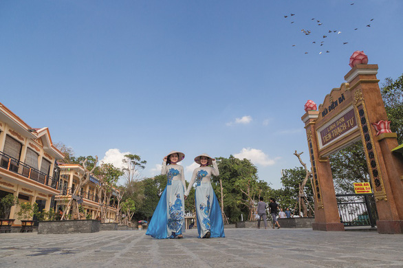 Hội Xuân núi Bà Đen 2020: sẽ quy mô, hoành tráng hơn các năm trước - Ảnh 3. Hội Xuân núi Bà Đen 2020: sẽ quy mô, hoành tráng hơn các năm trước - Ảnh 3.
