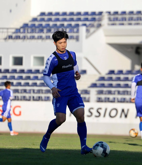 Công Phượng và CLB TP.HCM dễ thở ở AFC Cup 2020 - Ảnh 1. Công Phượng và CLB TP.HCM dễ thở ở AFC Cup 2020 - Ảnh 1.
