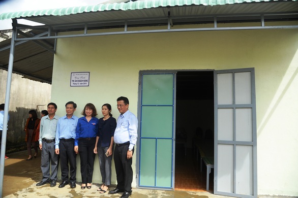 Điện lực miền Trung tặng phòng ở cho học sinh bán trú - Ảnh 2. Điện lực miền Trung tặng phòng ở cho học sinh bán trú - Ảnh 2.