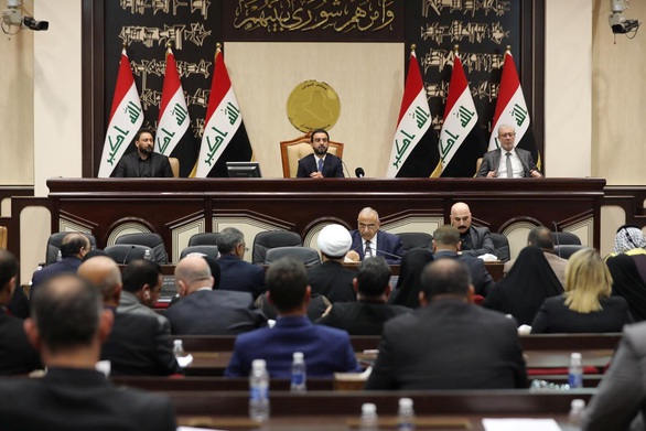 Ông Trump dọa trừng phạt Iraq nhiều hơn cả Iran nếu buộc Mỹ rút quân - Ảnh 2. Ông Trump dọa trừng phạt Iraq nhiều hơn cả Iran nếu buộc Mỹ rút quân - Ảnh 2.