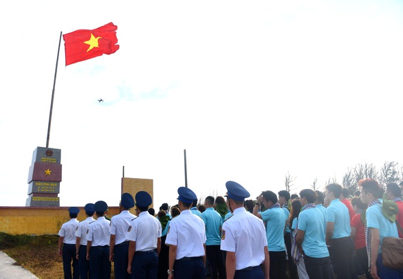 Mùa xuân biển đảo lần 9 bịn rịn tạm biệt huyện đảo Phú Quý - Ảnh 2. Mùa xuân biển đảo lần 9 bịn rịn tạm biệt huyện đảo Phú Quý - Ảnh 2.