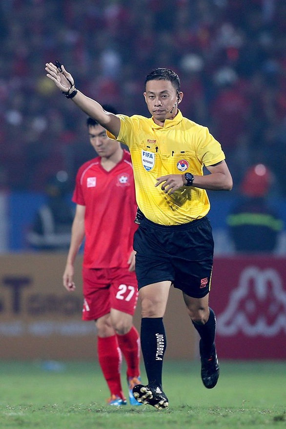 VCK U23 châu Á 2020: Vì sao không có trọng tài Việt Nam? - Ảnh 1. VCK U23 châu Á 2020: Vì sao không có trọng tài Việt Nam? - Ảnh 1.