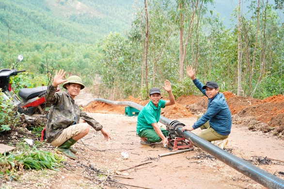 Vùng quê Quảng Kim hạnh phúc khi có nước sạch - Ảnh 4. Vùng quê Quảng Kim hạnh phúc khi có nước sạch - Ảnh 4.
