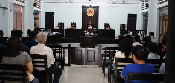 Bị cáo Trần Vũ Hải không vào phòng xử án, tòa hoãn phiên phúc thẩm - Ảnh 1. Bị cáo Trần Vũ Hải không vào phòng xử án, tòa hoãn phiên phúc thẩm - Ảnh 1.
