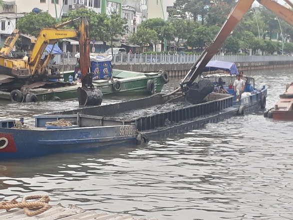 TP.HCM bắt đầu nạo vét 5,6km kênh Nhiêu Lộc - Thị Nghè - Ảnh 1.