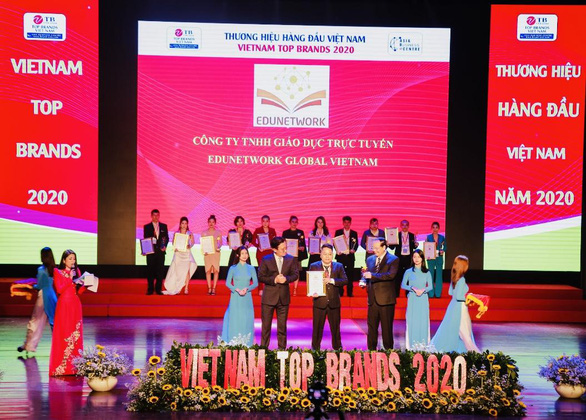 Edunetwork Global Việt Nam đạt Top 10 thương hiệu hàng đầu VN 2020 - Ảnh 1.