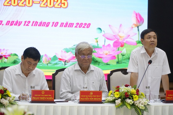Ông Lê Minh Hoan vẫn điều hành Đại hội Đảng bộ tỉnh Đồng Tháp - Ảnh 1. Ông Lê Minh Hoan vẫn điều hành Đại hội Đảng bộ tỉnh Đồng Tháp - Ảnh 1.