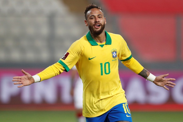 Neymar vượt mặt Ronaldo ‘béo’, hướng đến kỷ lục ghi bàn của ‘Vua’ Pele - Ảnh 1. Neymar vượt mặt Ronaldo ‘béo’, hướng đến kỷ lục ghi bàn của ‘Vua’ Pele - Ảnh 1.