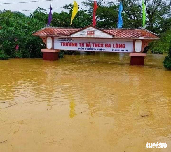 Lũ nhồi lũ, trường học miền Trung đứng hình - Ảnh 7.