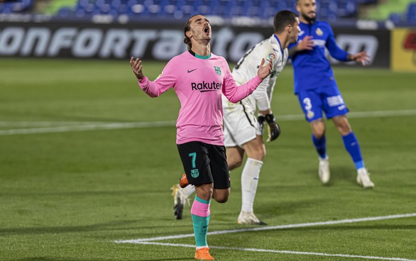 Vẫn tịt dù chơi ở vị trí ưa thích, Griezmann chỉ có thể trách mình - Ảnh 1. Vẫn tịt dù chơi ở vị trí ưa thích, Griezmann chỉ có thể trách mình - Ảnh 1.