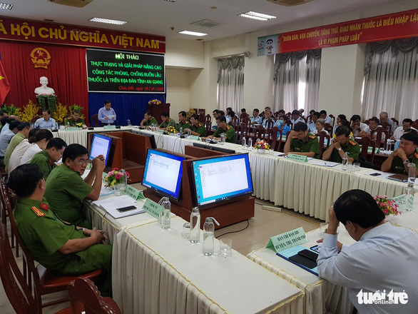 ‘Đề nghị thành lập quỹ chống buôn lậu để khen thưởng người dân tố giác’ - Ảnh 1.