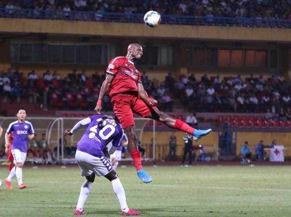Chủ nhà Hà Nội đối đầu CLB TP.HCM ở trận mở màn giai đoạn 2 V-League 2020 - Ảnh 1. Chủ nhà Hà Nội đối đầu CLB TP.HCM ở trận mở màn giai đoạn 2 V-League 2020 - Ảnh 1.