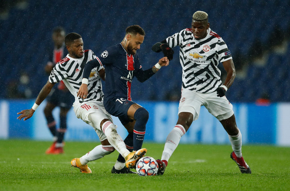 Man Uninted lại thắng PSG trên sân Stade De France - Ảnh 2.