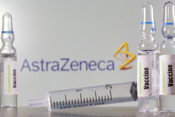Hơn 12 nước dừng tiêm vắc xin AstraZeneca, WHO và châu Âu họp khẩn - Ảnh 1.