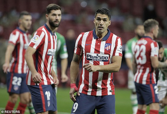 Suarez ghi bàn thắng thứ 4 đưa Atletico Madrid lên nhì bảng - Ảnh 1. Suarez ghi bàn thắng thứ 4 đưa Atletico Madrid lên nhì bảng - Ảnh 1.