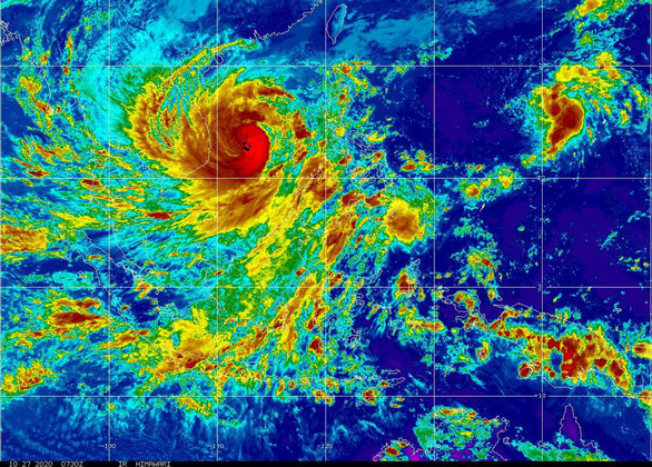 Portrait of Hurricane No. 9 at the entrance of Central Central - Photo 1.