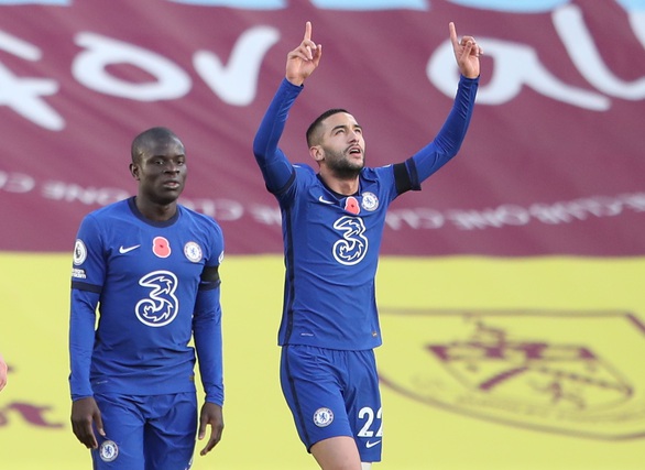 Premier League sáng 1-11: Chelsea đại thắng, Liverpool chiếm ngôi đầu bảng - Ảnh 1. Premier League sáng 1-11: Chelsea đại thắng, Liverpool chiếm ngôi đầu bảng - Ảnh 1.