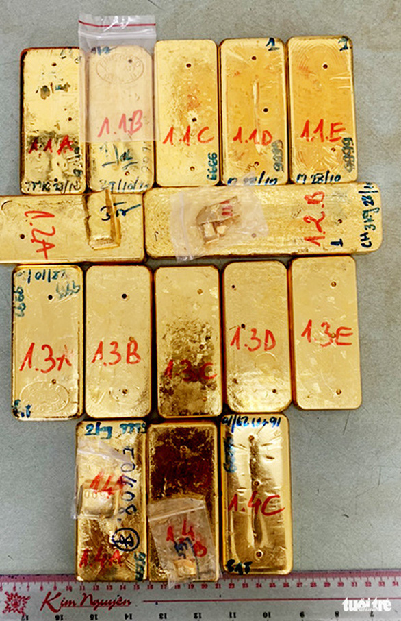 Bắt 4 người liên quan vụ vận chuyển 51kg vàng 9999 từ Campuchia vào VN - Ảnh 1.