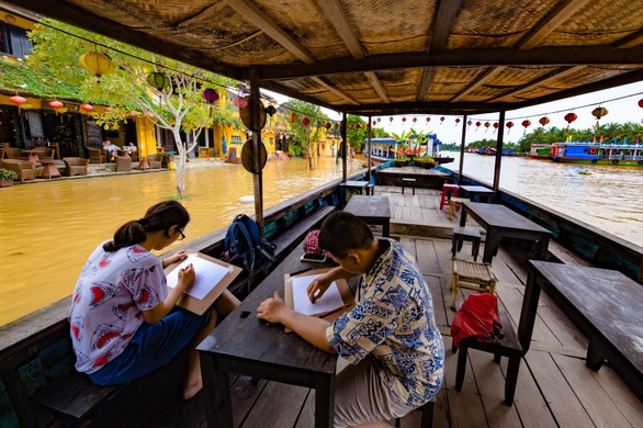 Du lịch xanh là liều thuốc chữa lành vết thương sau thiên tai, dịch bệnh - Ảnh 1. Du lịch xanh là liều thuốc chữa lành vết thương sau thiên tai, dịch bệnh - Ảnh 1.