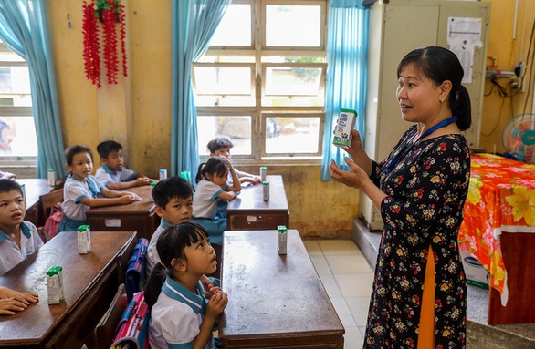 Chương trình sữa học đường TP.HCM mở rộng đến 24 quận, huyện - Ảnh 5.