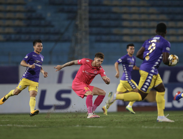 Geovane bỏ Sài Gòn, sang CLB Hà Nội: Chuyện rất cũ của V-League - Ảnh 2. Geovane bỏ Sài Gòn, sang CLB Hà Nội: Chuyện rất cũ của V-League - Ảnh 2.