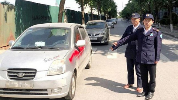 Security group prosecution sprayed paint on 10 cars because owner did not park car in parking lot