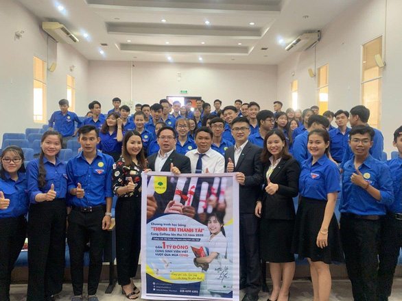 Cathay Việt Nam trao học bổng tại khu vực Đồng Bằng Sông Cửu Long - Ảnh 3.