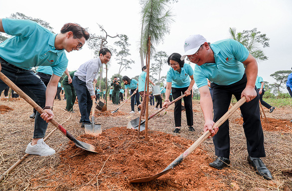 Agribank với hành trình Một triệu cây xanh - Thêm cây, thêm sự sống’ - Ảnh 1.