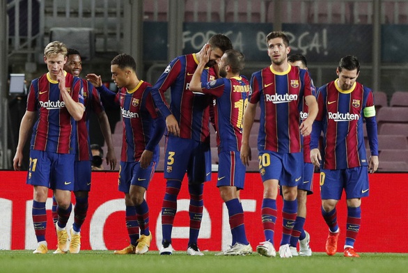 Messi ghi bàn, Barcelona thắng trận thứ ba liên tiếp - Ảnh 2. Messi ghi bàn, Barcelona thắng trận thứ ba liên tiếp - Ảnh 2.