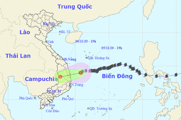 Áp thấp nhiệt đới trên đường tiến vào Quảng Ngãi đến Phú Yên - Ảnh 1.
