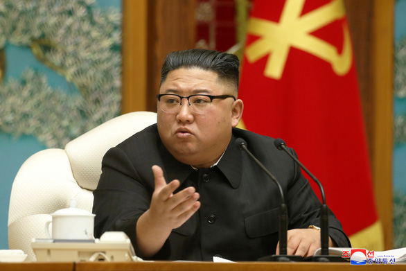 Reuters: Ông Kim Jong Un đã tiêm vắc xin ngừa COVID-19 của Trung Quốc - Ảnh 1.