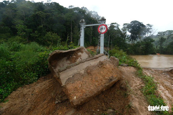 Tìm thấy thi thể 1 nạn nhân mất tích trong Vườn quốc gia Bidoup, Núi Bà - Ảnh 2. Tìm thấy thi thể 1 nạn nhân mất tích trong Vườn quốc gia Bidoup, Núi Bà - Ảnh 2.
