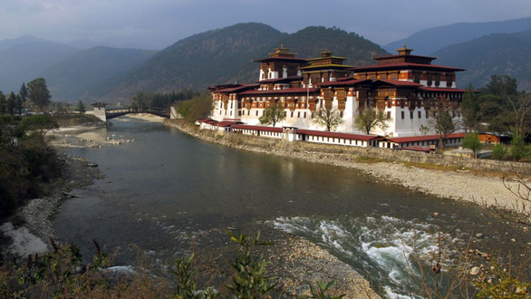 Bhutan bỏ phiếu cho phép quan hệ đồng giới - Ảnh 1.