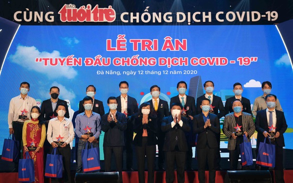 Biết ơn chiến sĩ tuyến đầu chống dịch ở miền Trung - Ảnh 1. Biết ơn chiến sĩ tuyến đầu chống dịch ở miền Trung - Ảnh 1.