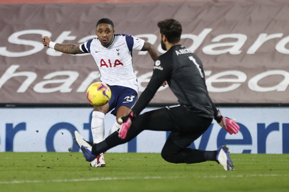 Đá bại Tottenham phút cuối, Liverpool độc chiếm ngôi đầu bảng - Ảnh 3. Đá bại Tottenham phút cuối, Liverpool độc chiếm ngôi đầu bảng - Ảnh 3.