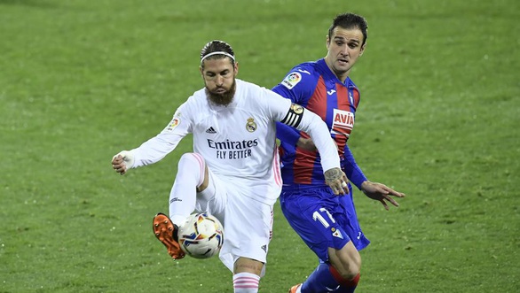 Benzema ghi bàn và kiến tạo, Real Madrid lên nhì bảng - Ảnh 3. Benzema ghi bàn và kiến tạo, Real Madrid lên nhì bảng - Ảnh 3.