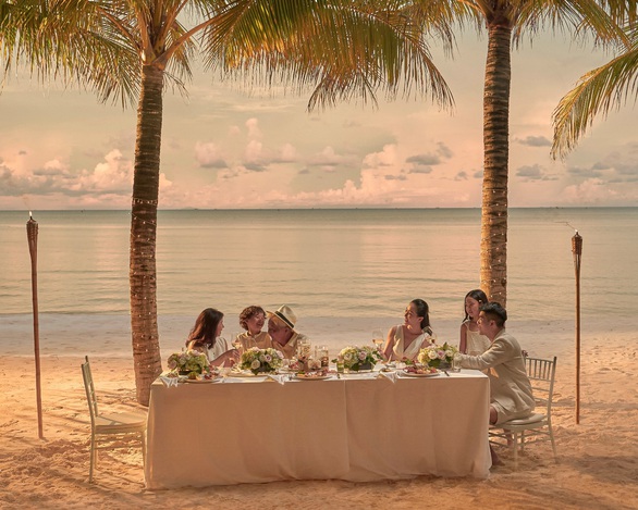 Tiệc Giáng sinh và Năm mới tại JW Marriott Phu Quoc, giá từ 2,5 triệu - Ảnh 5. Tiệc Giáng sinh và Năm mới tại JW Marriott Phu Quoc, giá từ 2,5 triệu - Ảnh 5.