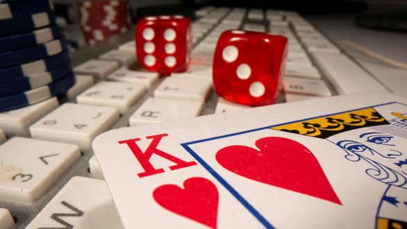 Ngành công nghiệp cờ bạc phi pháp hơn 150 tỉ USD ở Trung Quốc vận hành ra sao? - Ảnh 1.