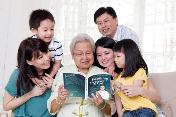 Cuốn sách mang thông điệp giá trị đến người bệnh ung thư - Ảnh 3. Cuốn sách mang thông điệp giá trị đến người bệnh ung thư - Ảnh 3.