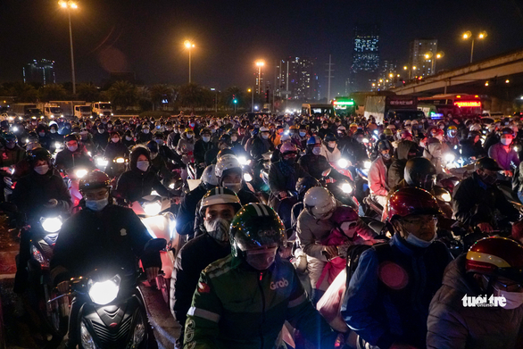 Hà Nội: Nghiên cứu cấm xe máy từ vành đai 3 vào nội đô sau năm 2025 - Ảnh 1.