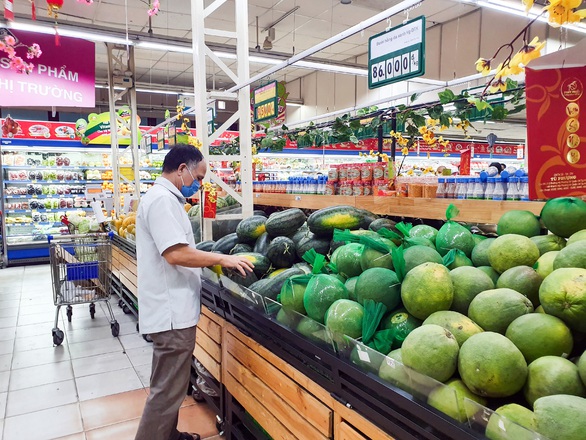 Saigon Co.op giảm giá mạnh để giải cứu nông sản - Ảnh 2. Saigon Co.op giảm giá mạnh để giải cứu nông sản - Ảnh 2.