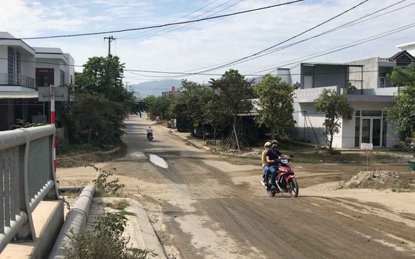 Vì sao cựu tổng giám đốc công ty nhà Đà Nẵng bị bắt? - Ảnh 1. Vì sao cựu tổng giám đốc công ty nhà Đà Nẵng bị bắt? - Ảnh 1.