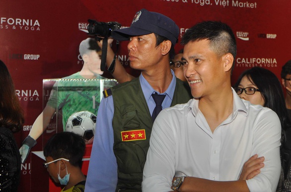Công Vinh: ‘Thể hình, thể lực cầu thủ Việt Nam bây giờ tốt nhiều so với thời của tôi’ - Ảnh 4. Công Vinh: ‘Thể hình, thể lực cầu thủ Việt Nam bây giờ tốt nhiều so với thời của tôi’ - Ảnh 4.